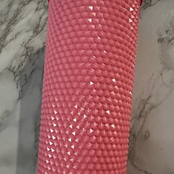 New Hello Kitty pink 24 ounce studded travel cup - Picture 5 of 6